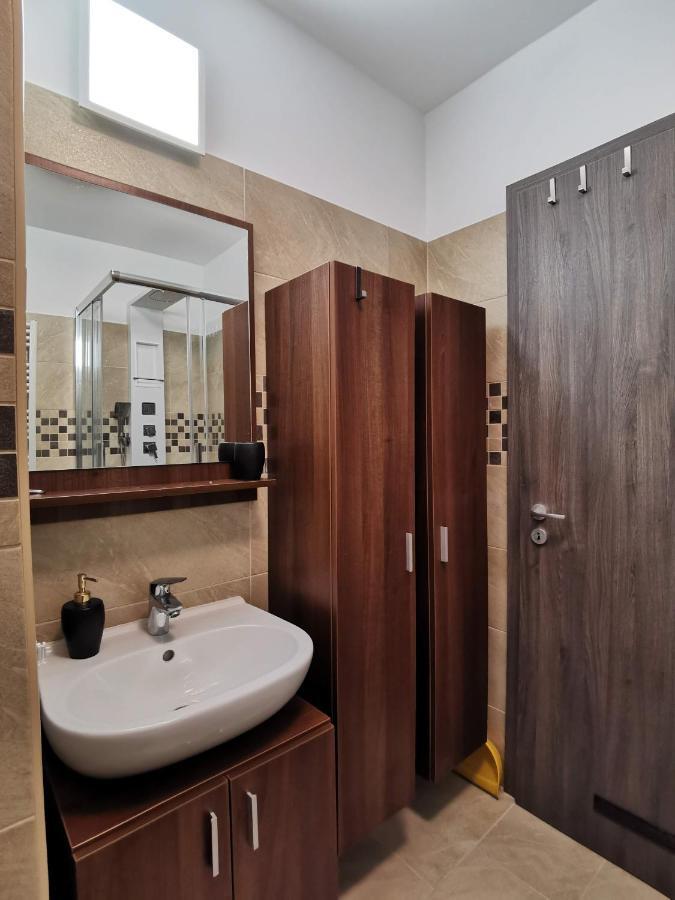 Luna Apartment Budapest Eksteriør billede