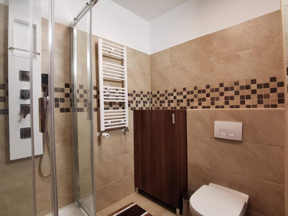 Luna Apartment Budapest Eksteriør billede